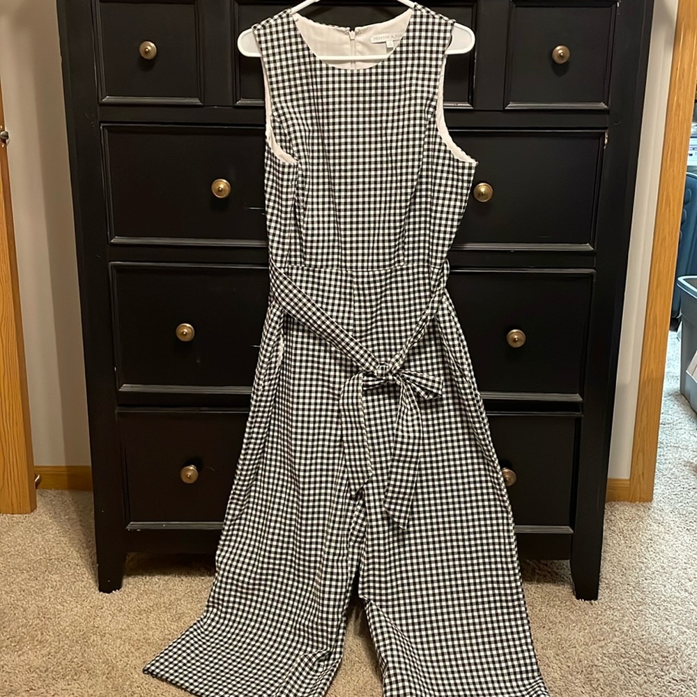 Wide Leg Sleeveless Gingham Jumpsuit - Pockets and Belt - sz 14